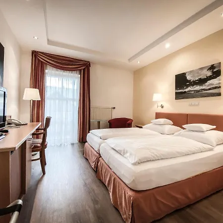 Hotel Faulenzerhotel 4*