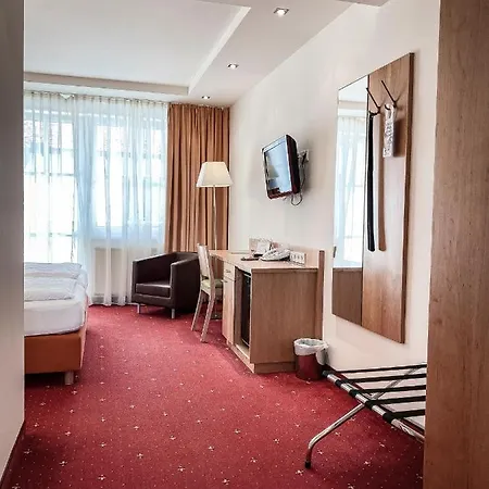Otel Faulenzerhotel 4*