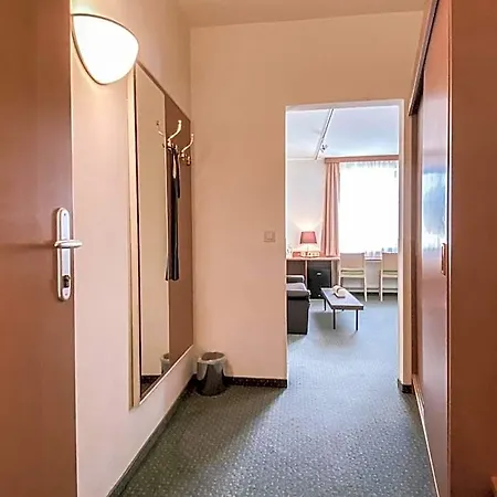 Faulenzerhotel 호텔 프리에데스바흐